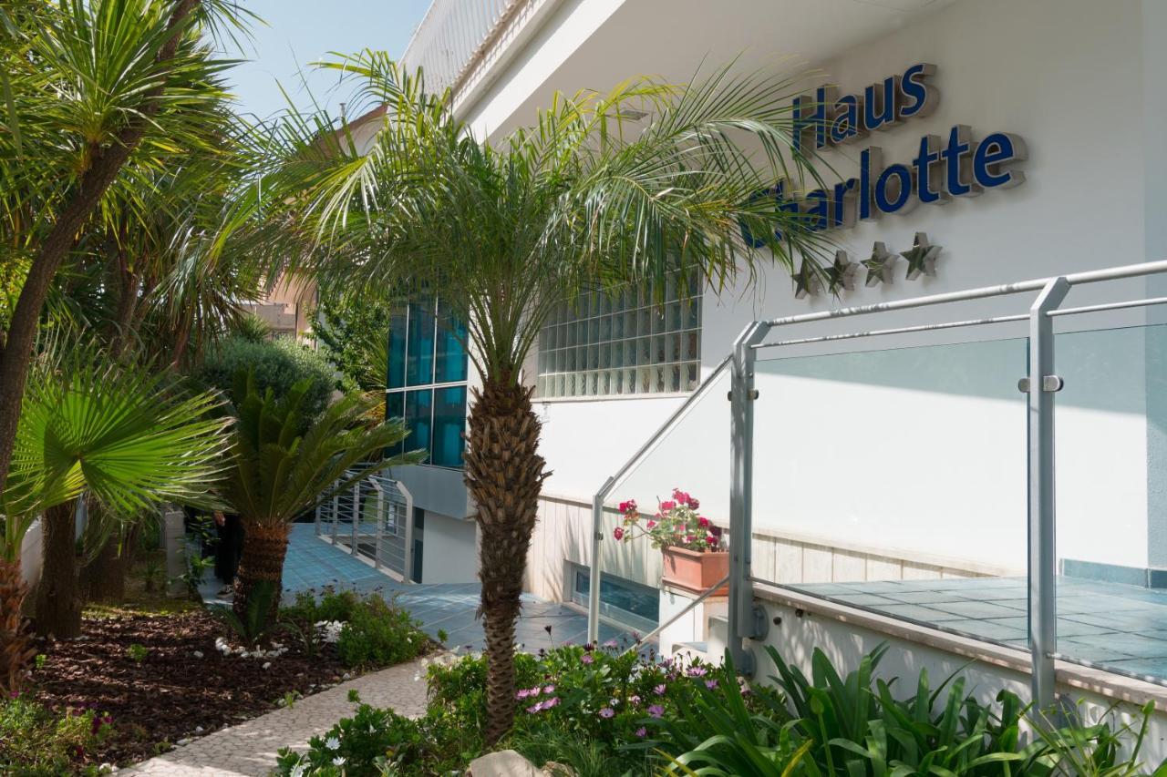 Hotel Haus Charlotte Сан-Бенедетто-дель-Тронто Екстер'єр фото